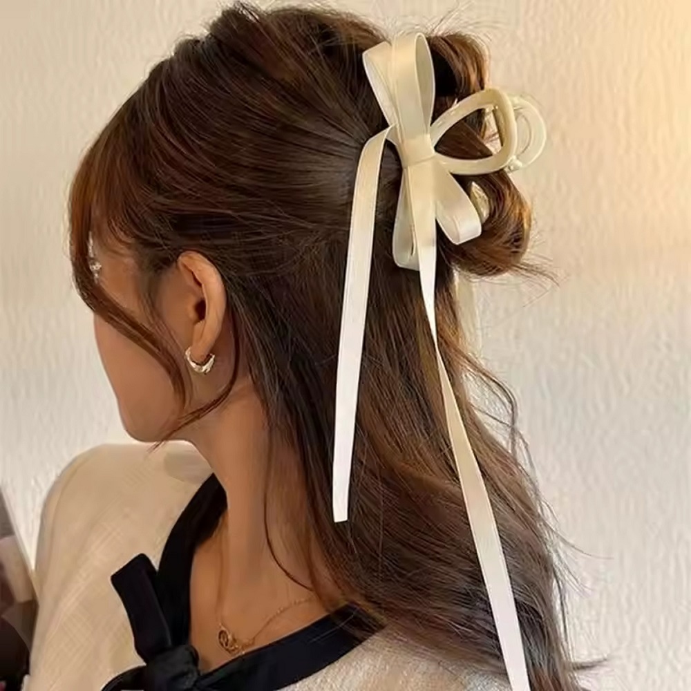 Щипка за коса Bow - Черна